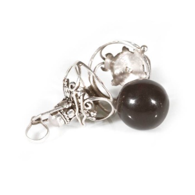 Chiama Angeli in Argento con Gabbietta Light, Smalto Nero e Labradorite Bianca - Aperta